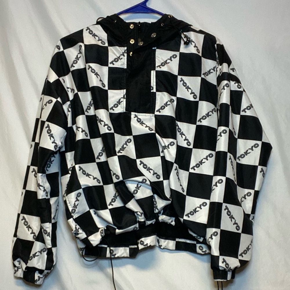 Tokyo wind breaker